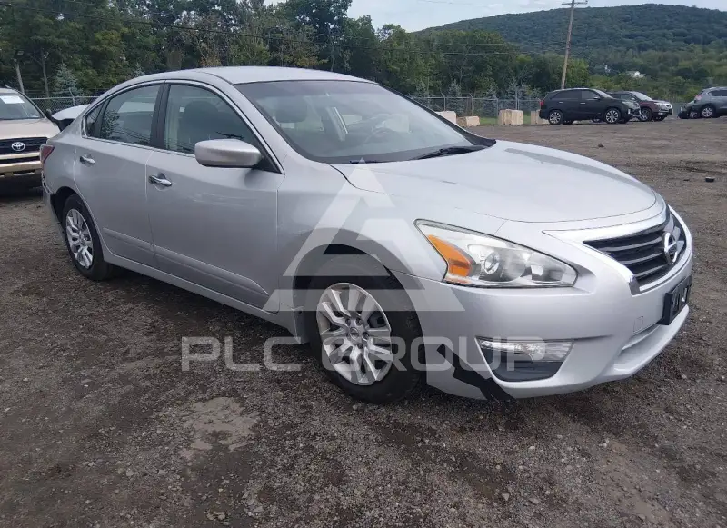 2013 Nissan ALTIMA фото