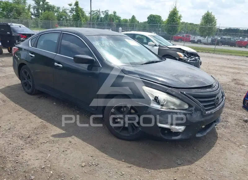 2013 Nissan ALTIMA photo