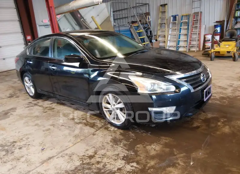 2013 Nissan ALTIMA photo