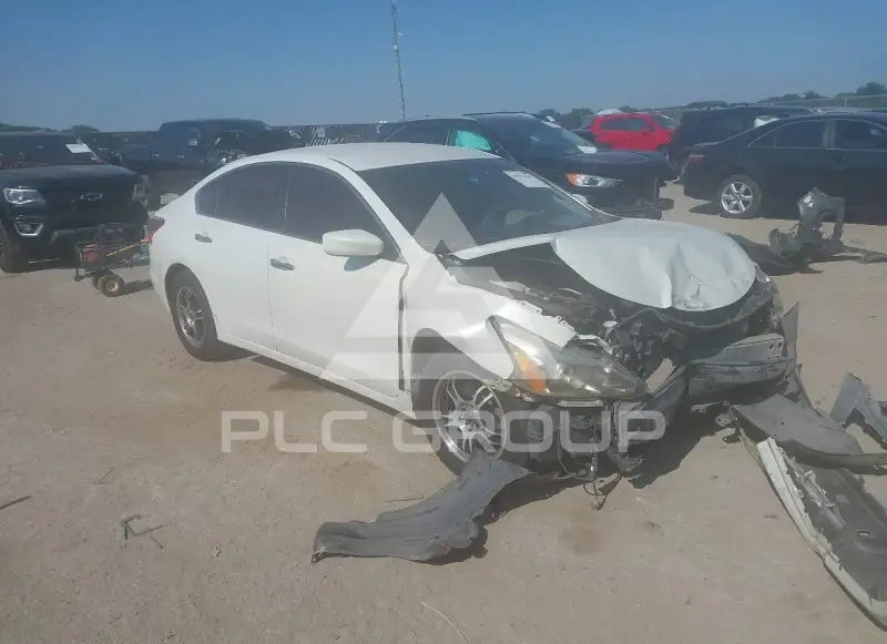2013 Nissan ALTIMA photo