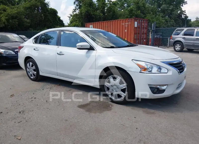 2013 Nissan ALTIMA фото