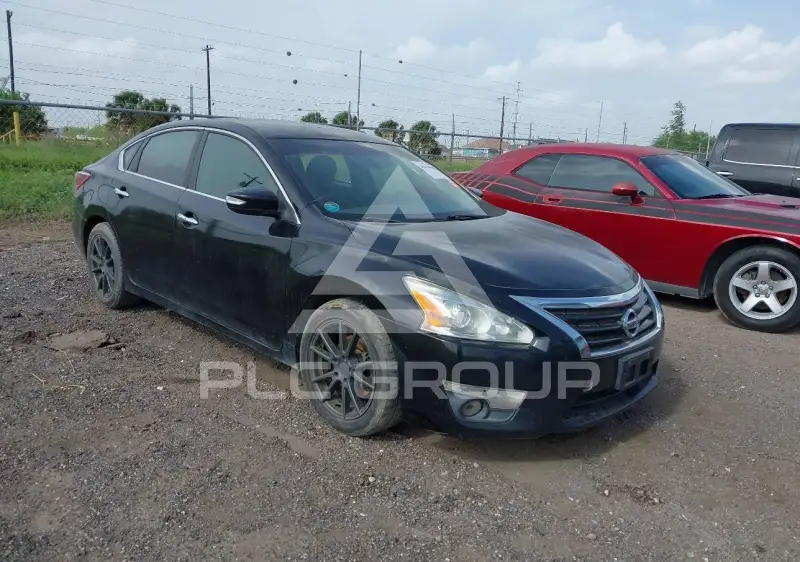 2013 Nissan ALTIMA фото