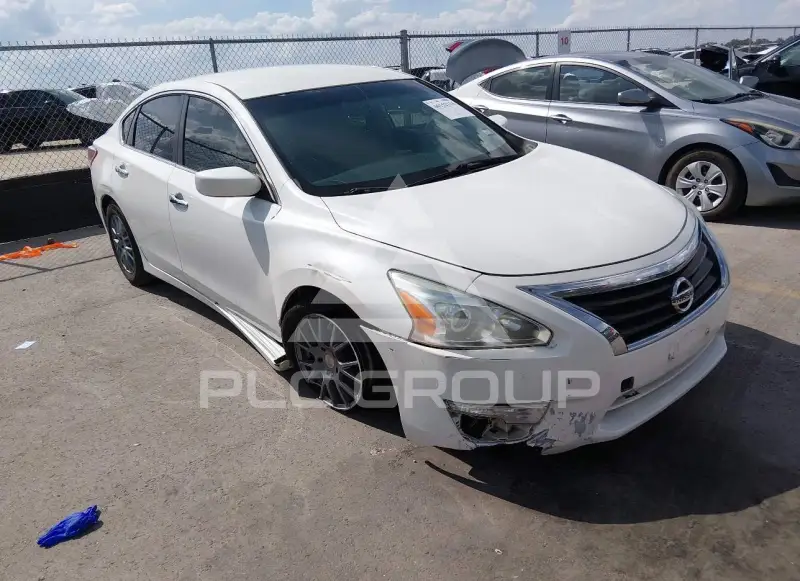 2013 Nissan ALTIMA photo