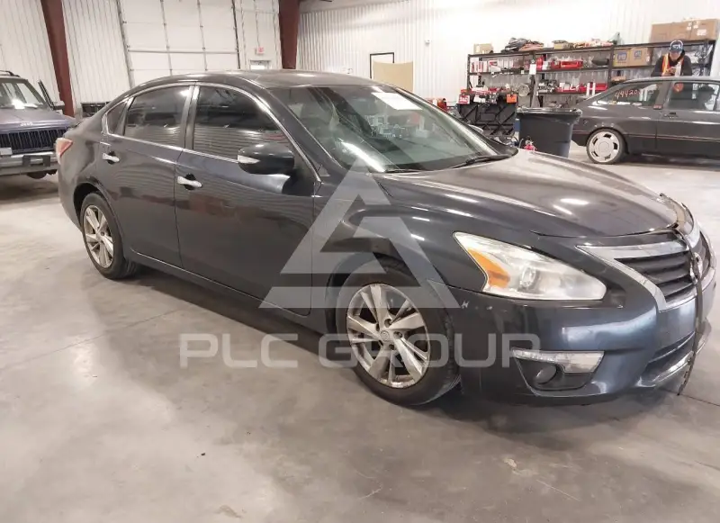2013 Nissan ALTIMA фото