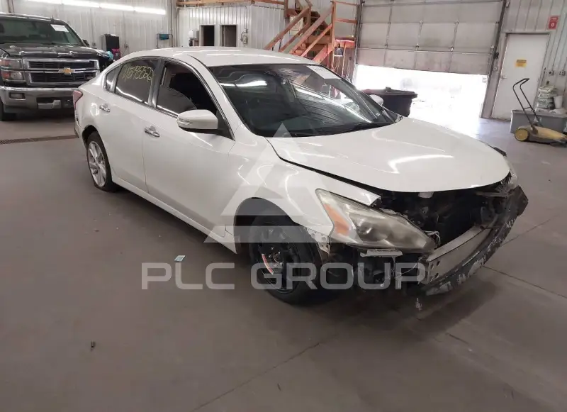 2013 Nissan ALTIMA photo