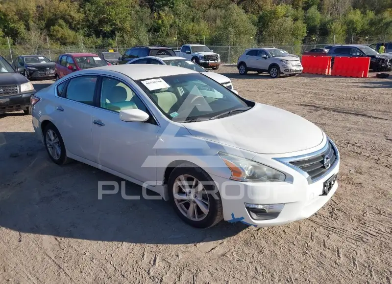 2013 Nissan ALTIMA фото