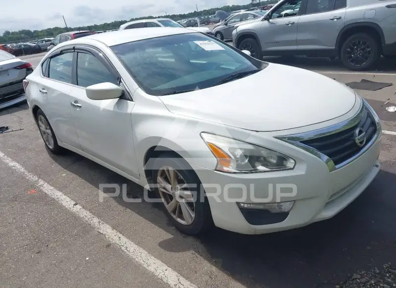 2013 Nissan ALTIMA фото