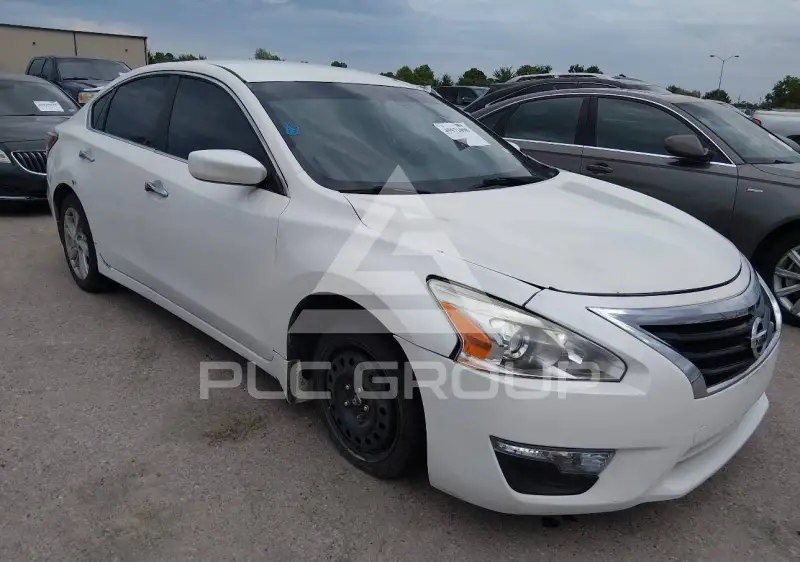 2013 Nissan ALTIMA фото