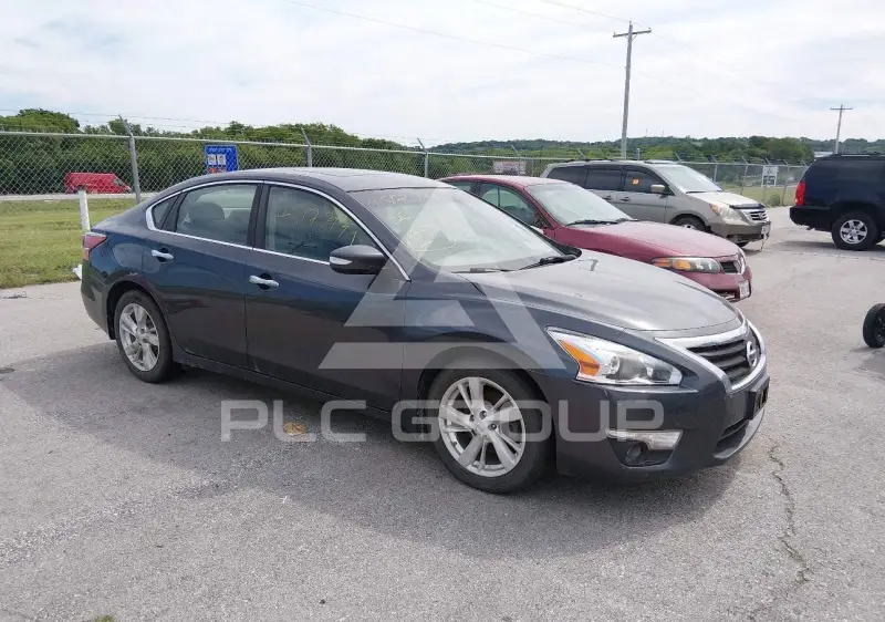 2013 Nissan ALTIMA фото
