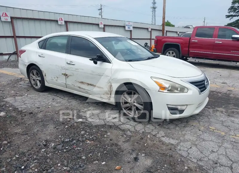 2013 Nissan ALTIMA photo