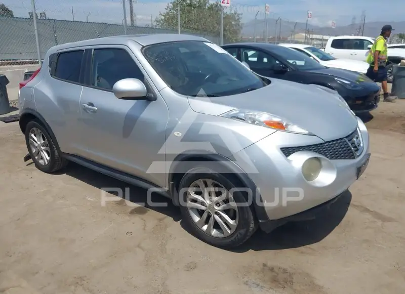 2013 Nissan Juke фото