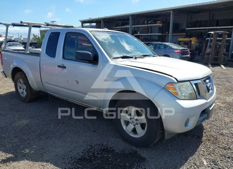 2013 Nissan FRONTIER photo