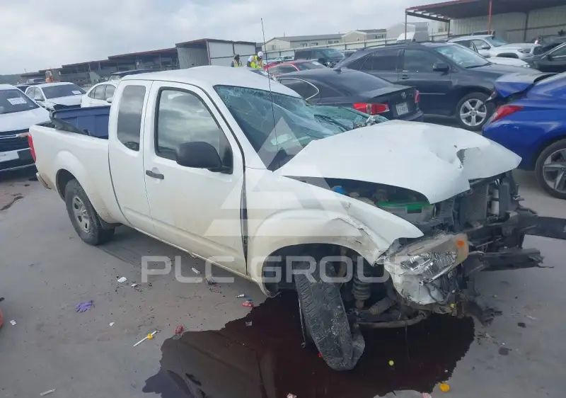 2013 Nissan FRONTIER фото