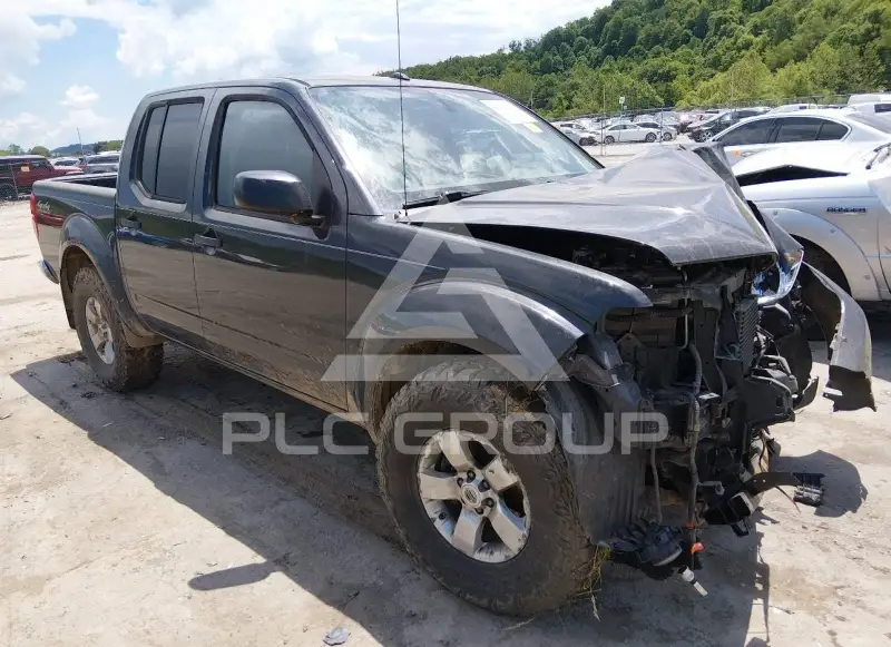 2013 Nissan FRONTIER фото