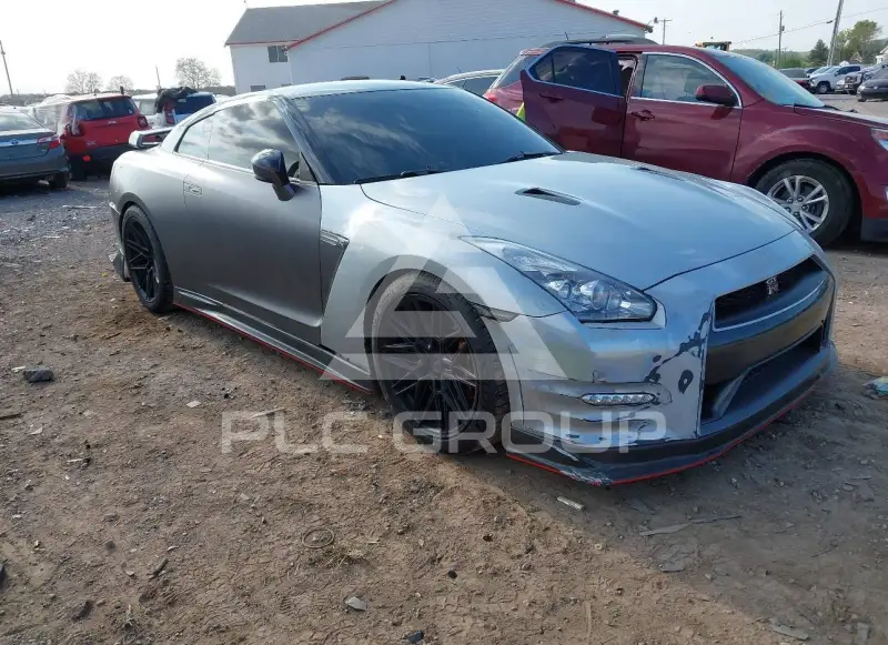 2013 Nissan GTR photo