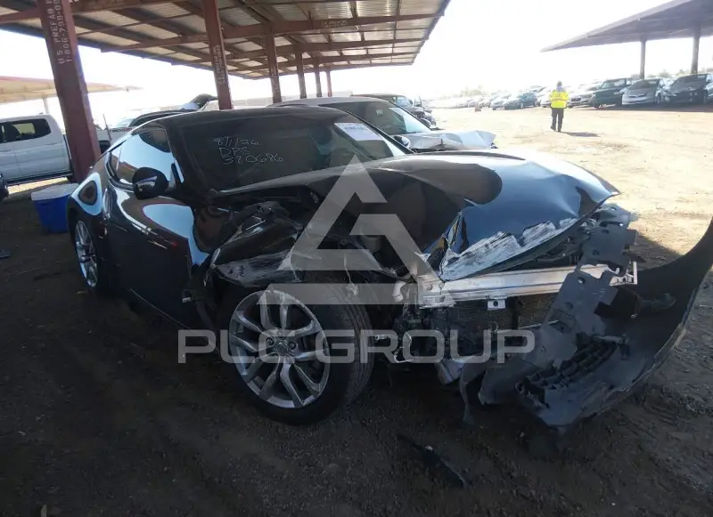 2013 Nissan 370Z фото