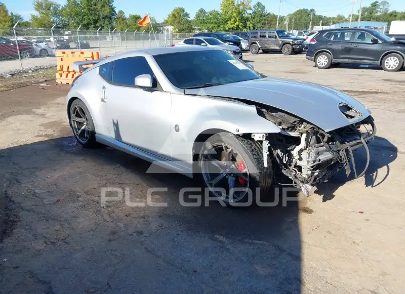 2013 Nissan 370Z фото
