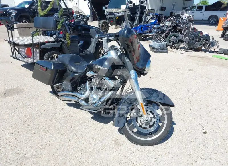 2013 Harley-Davidson FLHX фото