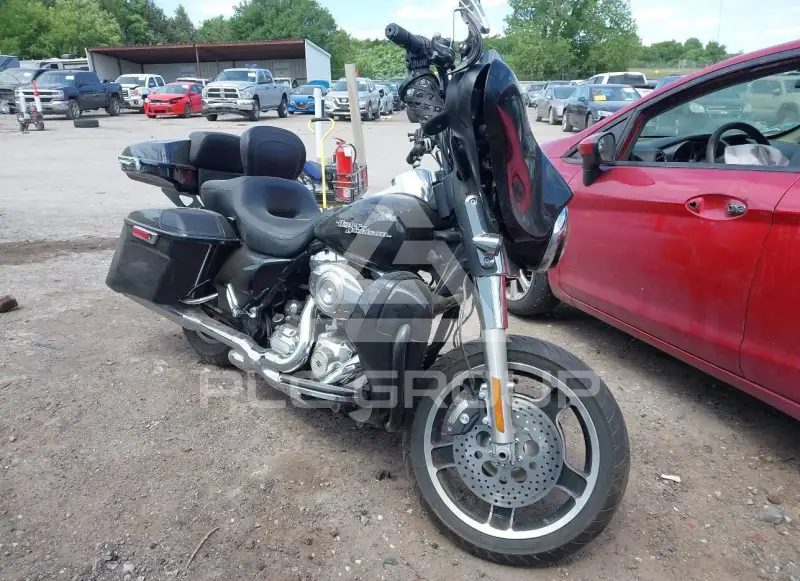 2013 Harley-Davidson FLHX фото