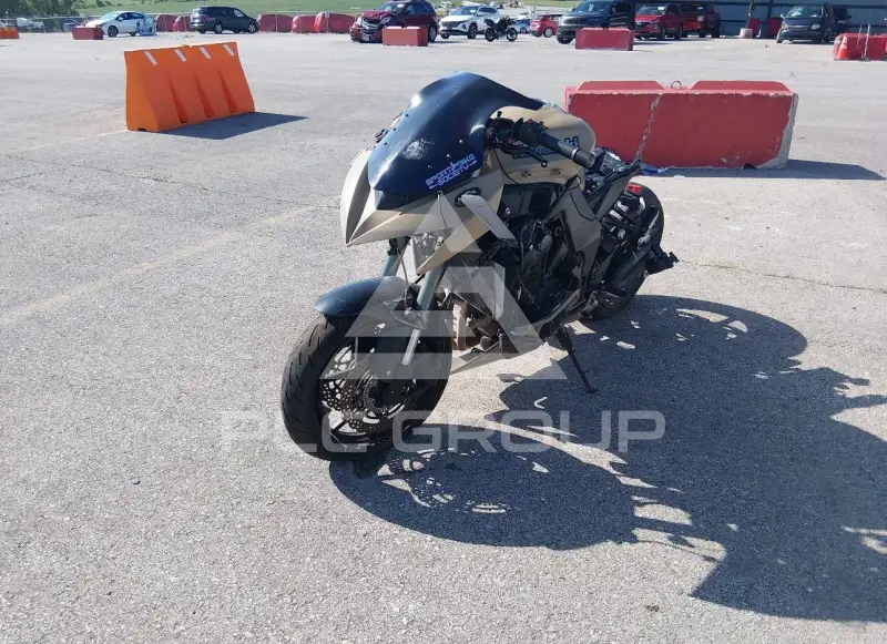 2013 Kawasaki ZX1000 photo
