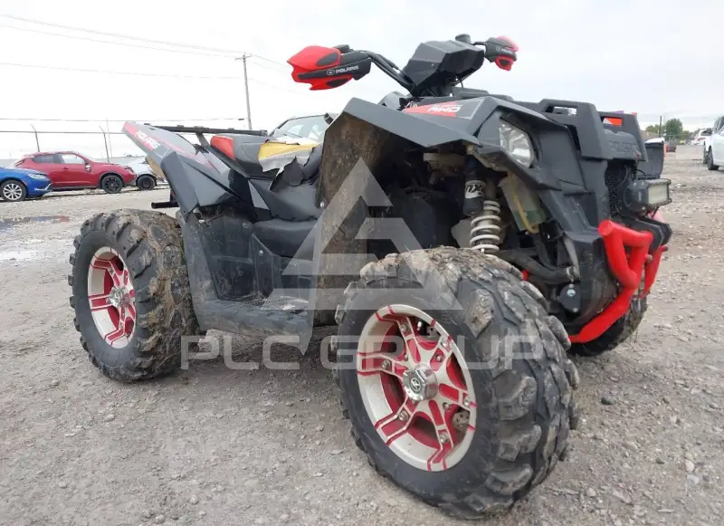2013 Polaris  photo