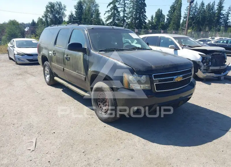 2013 Chevrolet Suburan фото