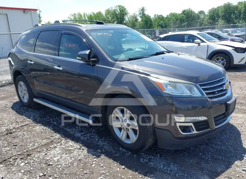 2013 Chevrolet TRAVERSE фото