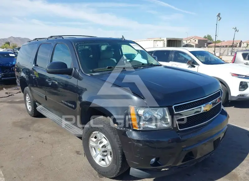2013 Chevrolet Suburan фото