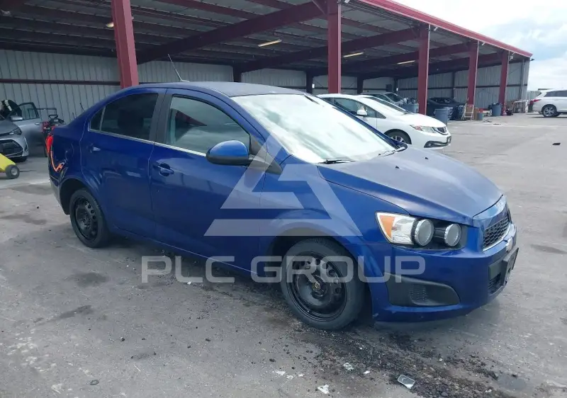 2013 Chevrolet Sonic photo