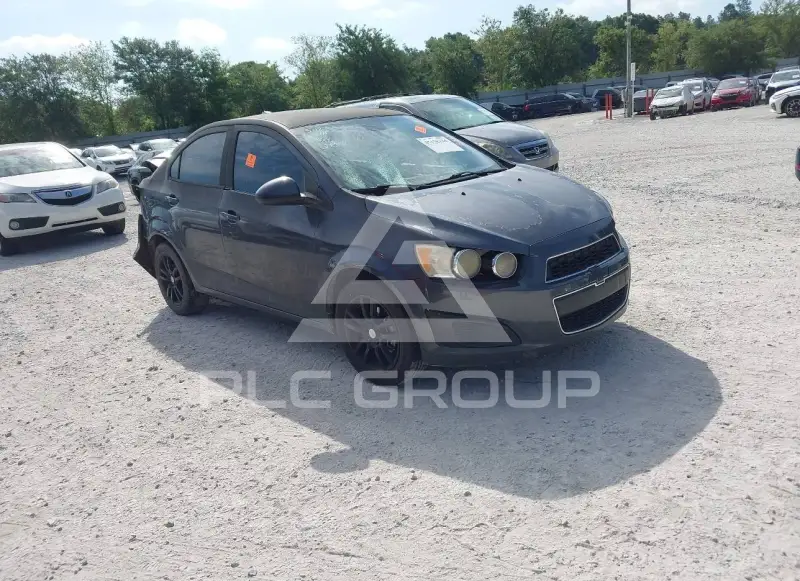 2013 Chevrolet Sonic photo