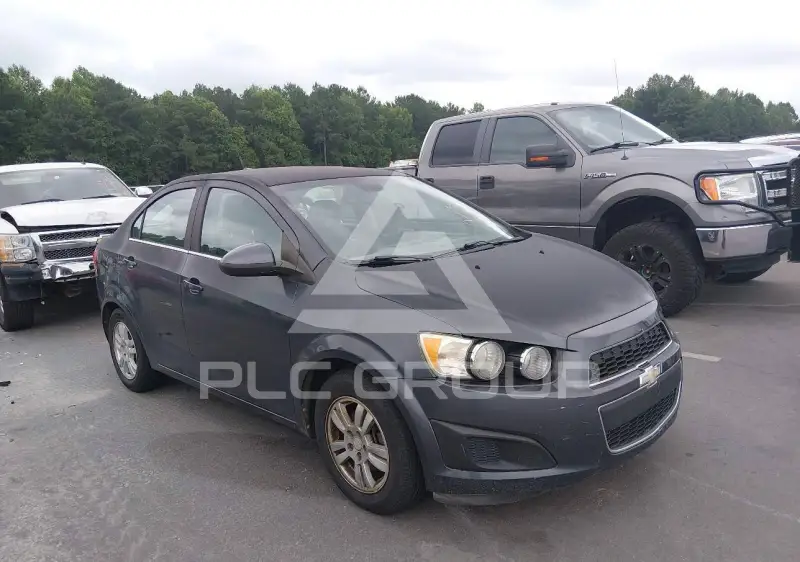 2013 Chevrolet Sonic photo