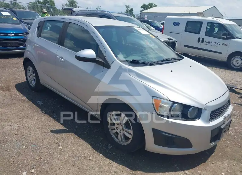 2013 Chevrolet Sonic photo