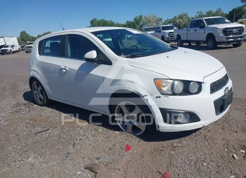 2013 Chevrolet Sonic photo