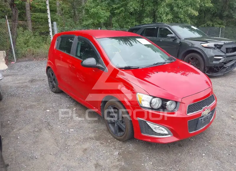 2013 Chevrolet Sonic photo