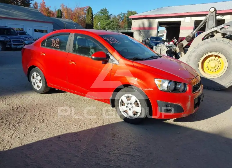 2013 Chevrolet Sonic photo