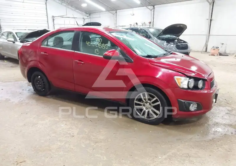 2013 Chevrolet Sonic photo