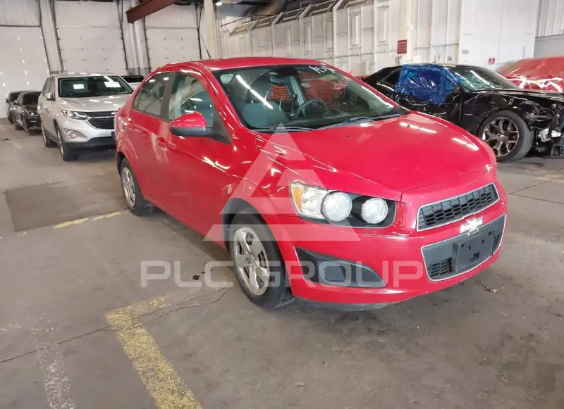 2013 Chevrolet Sonic photo