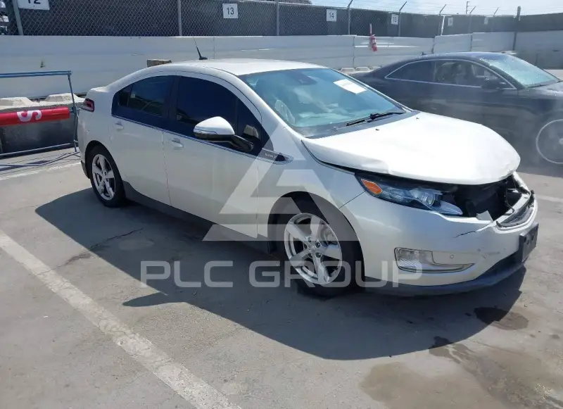 2013 Chevrolet Volt фото
