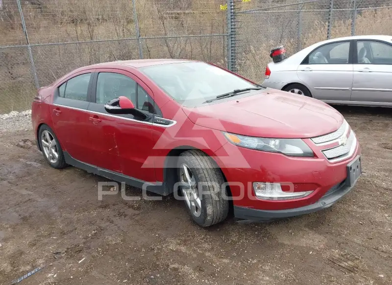 2013 Chevrolet Volt photo