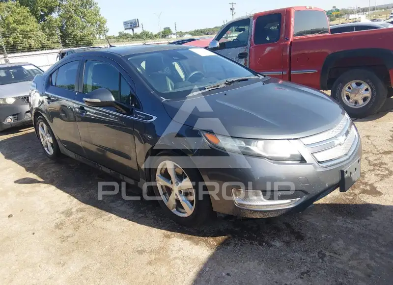 2013 Chevrolet Volt фото