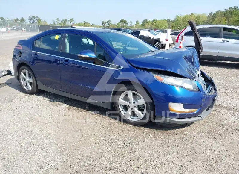 2013 Chevrolet Volt фото