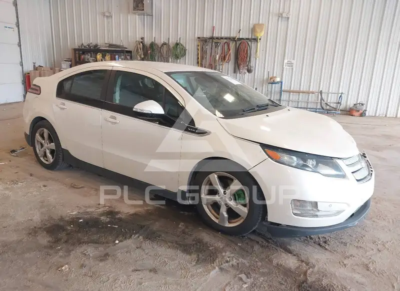 2013 Chevrolet Volt фото