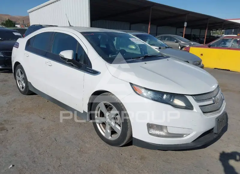 2013 Chevrolet Volt фото