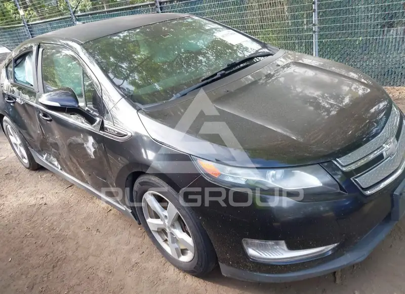 2013 Chevrolet Volt photo
