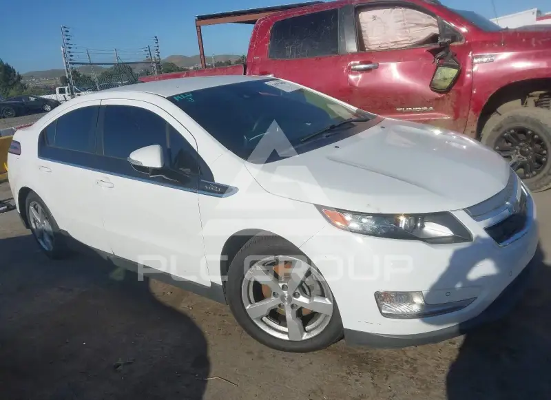 2013 Chevrolet Volt photo