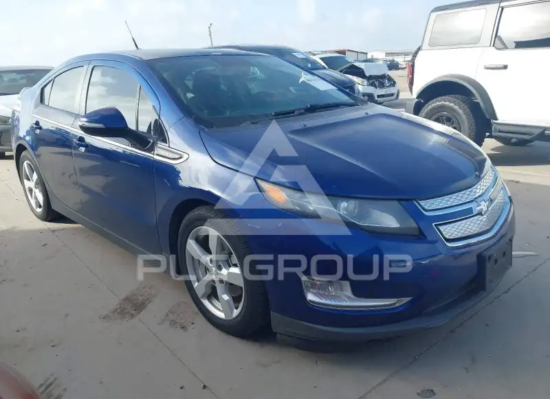 2013 Chevrolet Volt фото