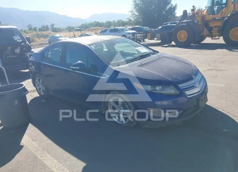 2013 Chevrolet Volt фото