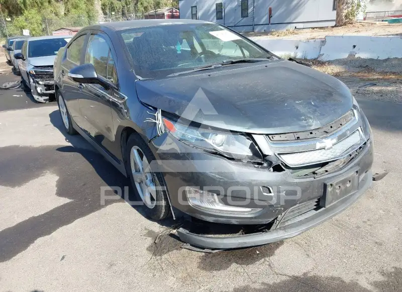 2013 Chevrolet Volt фото