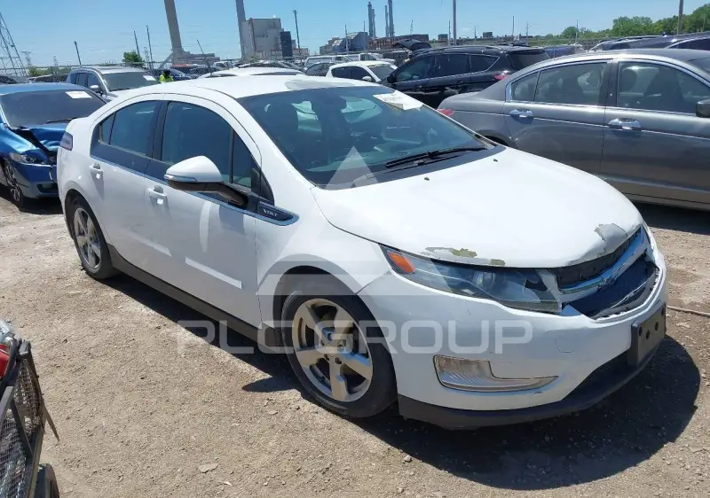 2013 Chevrolet Volt photo