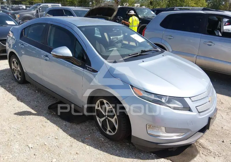 2013 Chevrolet Volt photo